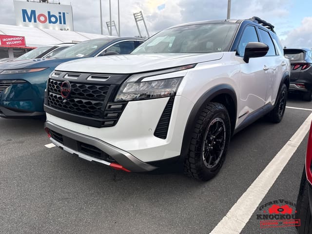 2026 Nissan Pathfinder SV
