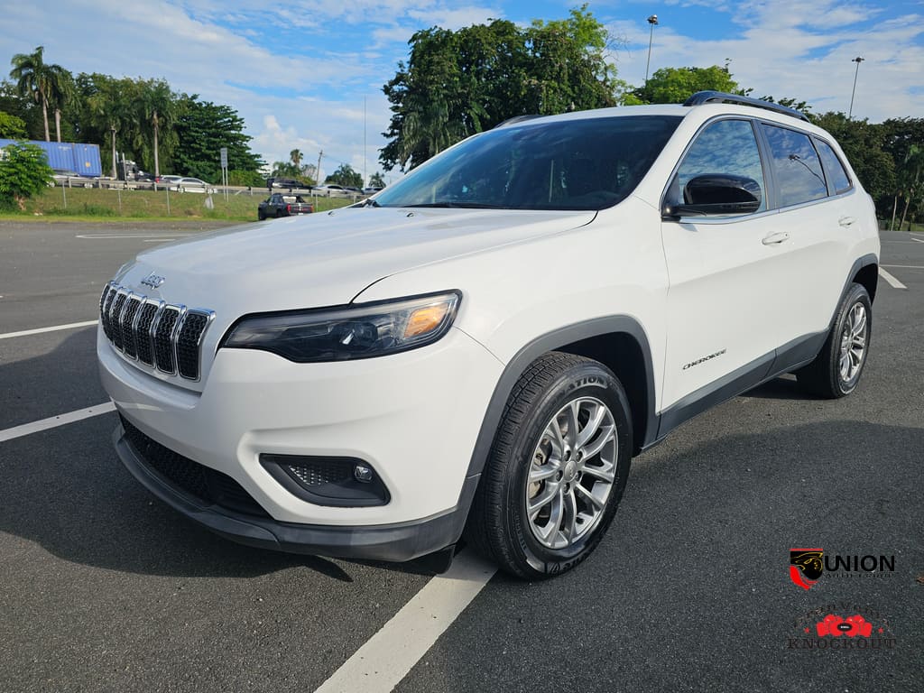 2022 Jeep Cherokee Latitude Lux's photo