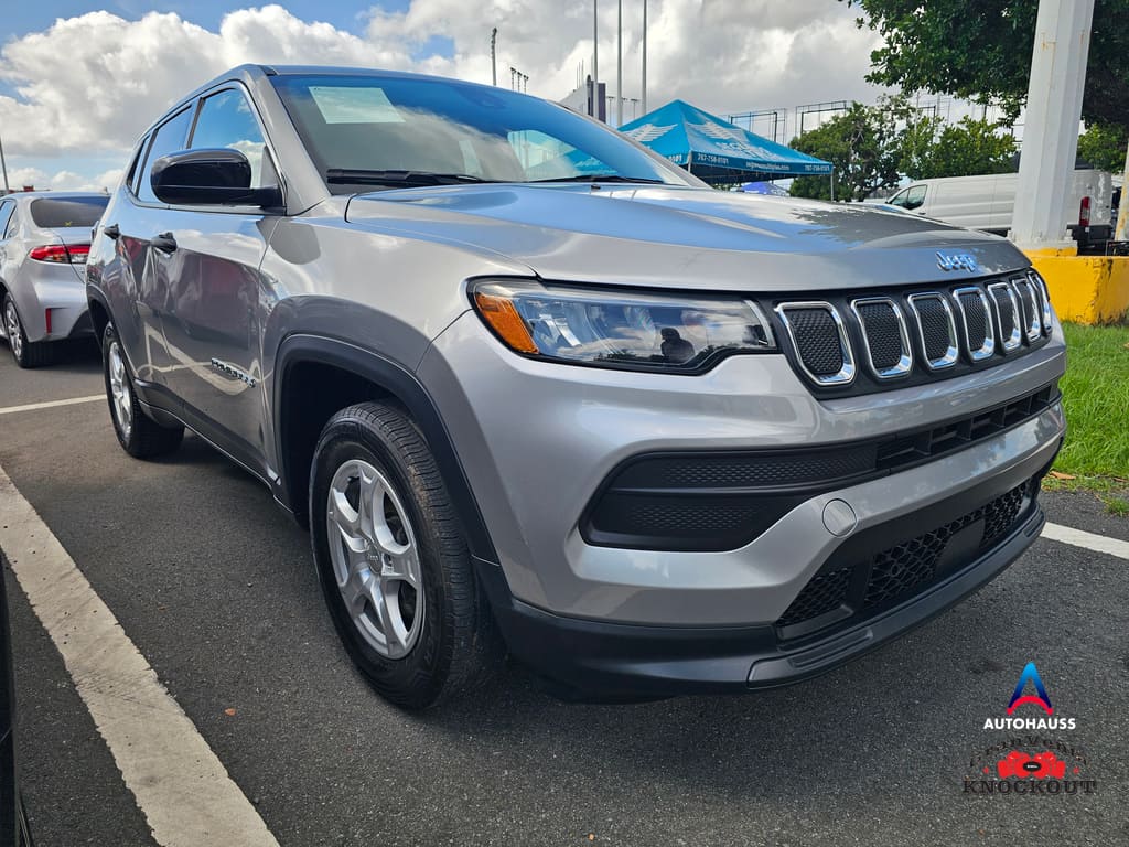 2022 Jeep Compass Sport's photo