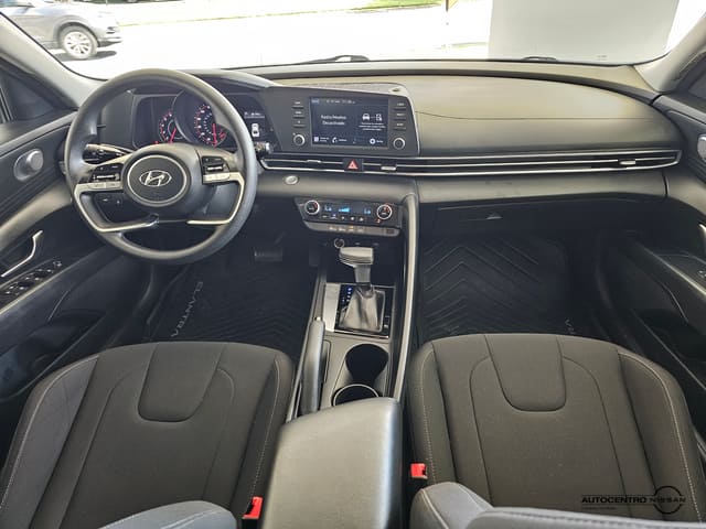 Hyundai Elantra SEL 2021