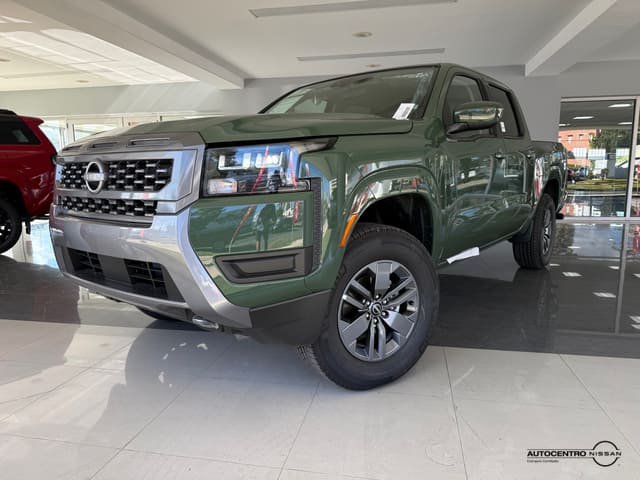 Nissan Frontier SV 4X4 2026