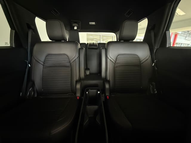 Nissan Pathfinder ROCK GREEK 2025