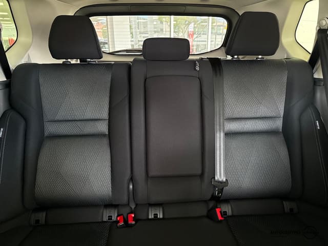 Nissan Rogue SV FWD 2026