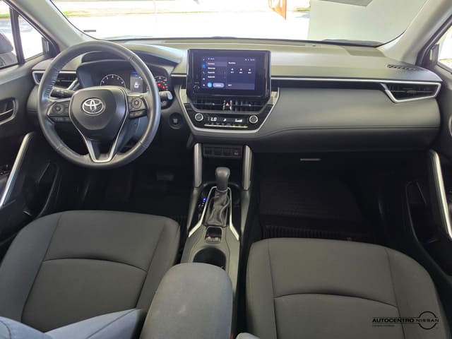 Toyota Corolla Cross LE 2024