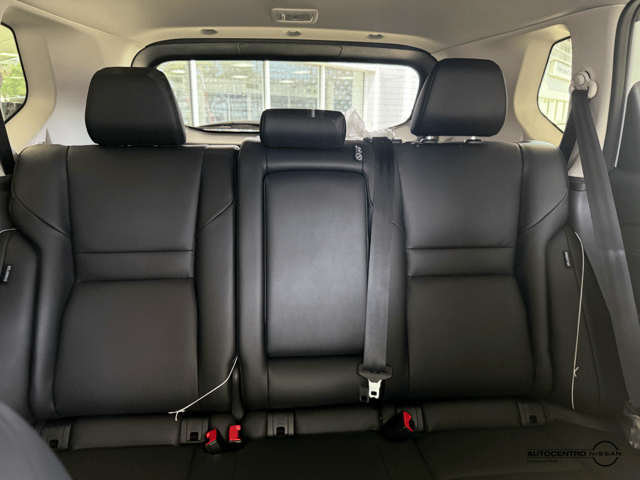 Nissan Rogue SV FWD PREM PKG 2026