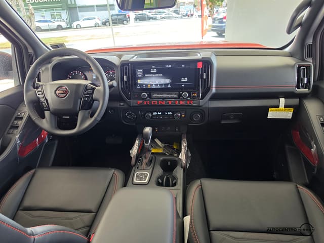 Nissan Frontier PRO-X 4X4 2026