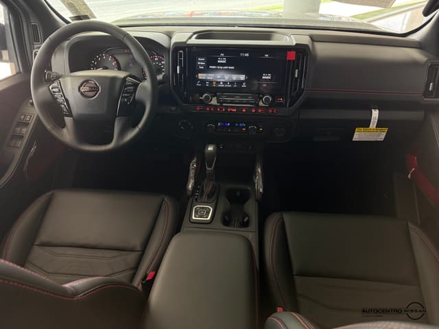 Nissan Frontier PRO-X 4X4 2026