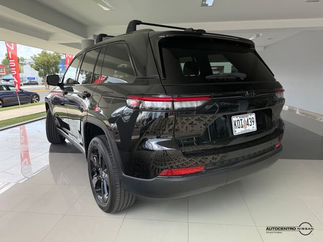 Jeep Grand Cherokee Altitude 2024