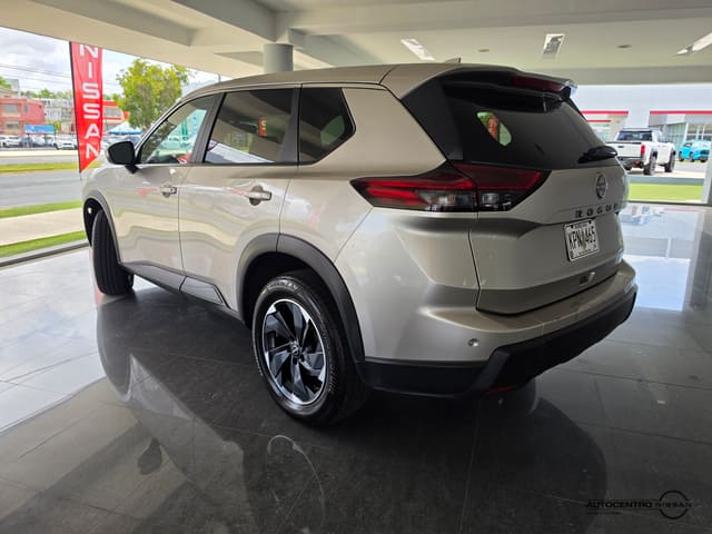 Nissan Rogue SV 2025