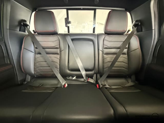 Nissan Frontier PRO-X 4X4 2026