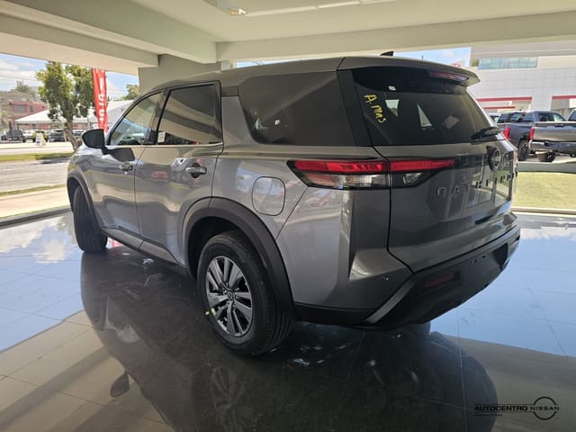 Nissan Pathfinder S 2WD 2026