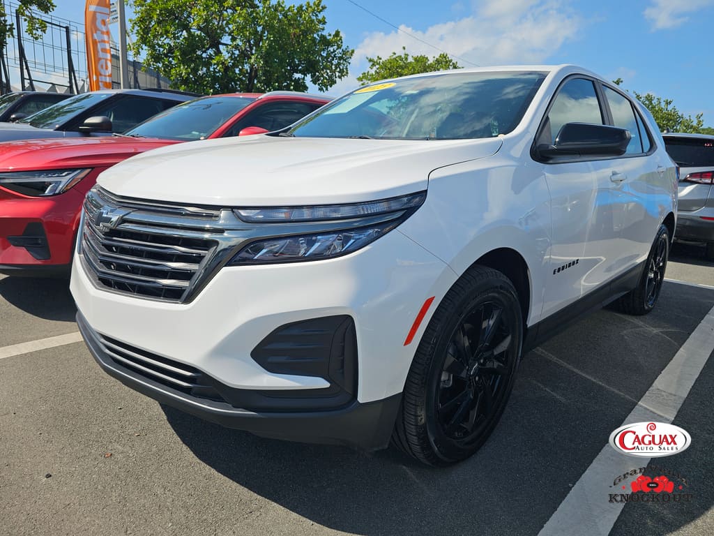 2023 Chevrolet Equinox LS's photo