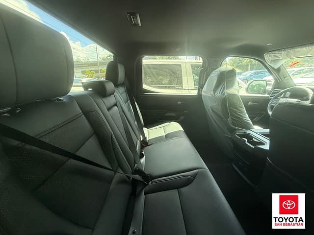 Toyota Tundra 4WD SR 2025