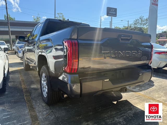 Toyota Tundra 4WD SR 2025