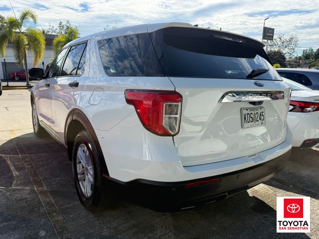 Ford Explorer Base 2023