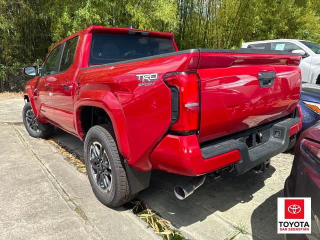 Toyota Tacoma 2WD SR5 2026