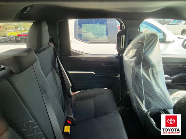 Toyota Tacoma 2WD SR5 2026