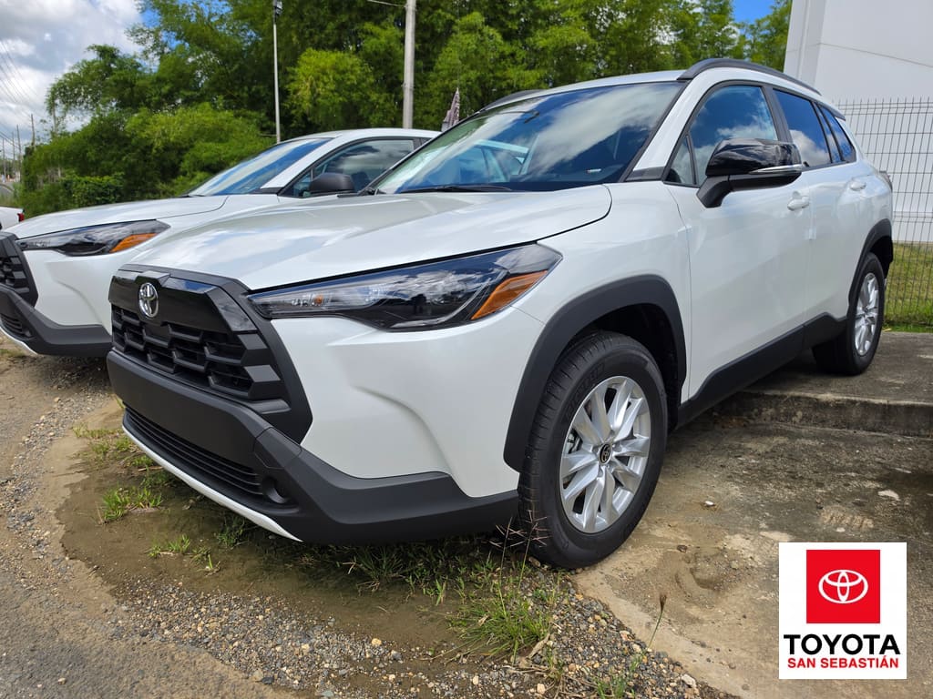 2026 Toyota Corolla Cross LE