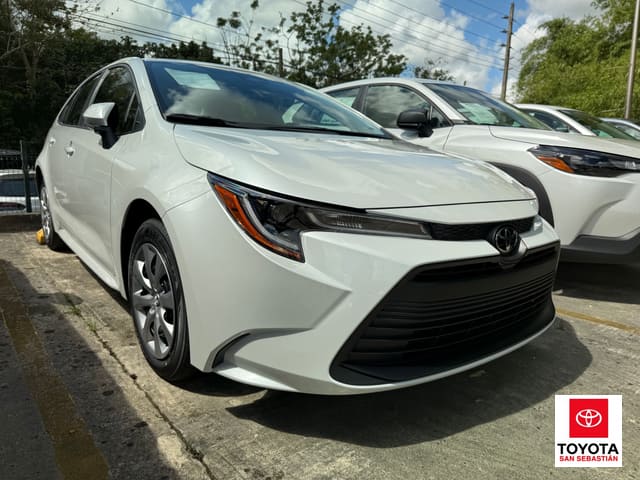 Toyota Corolla LE 2026