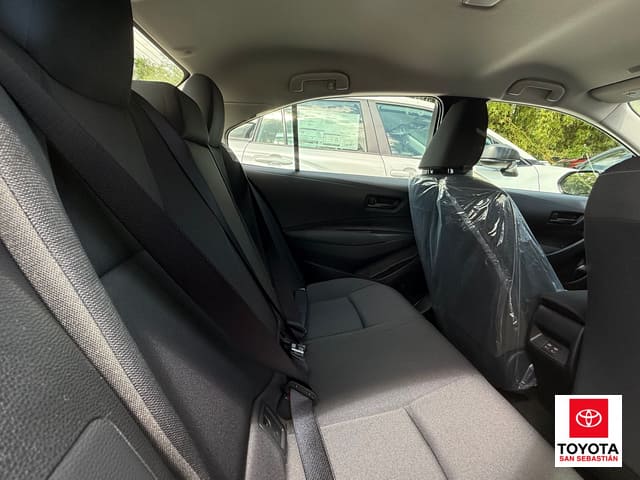 Toyota Corolla LE 2026