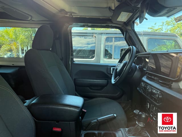 Jeep Wrangler Sport 2024