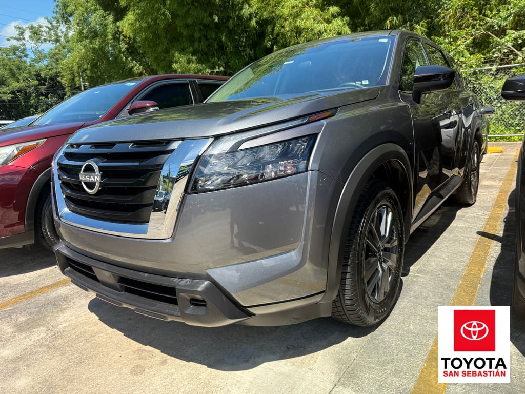 2024 Nissan Pathfinder S 2WD's photo