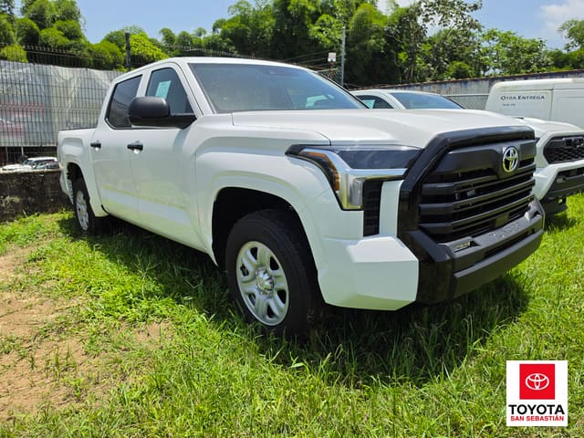 Toyota Tundra 4WD SR 2026
