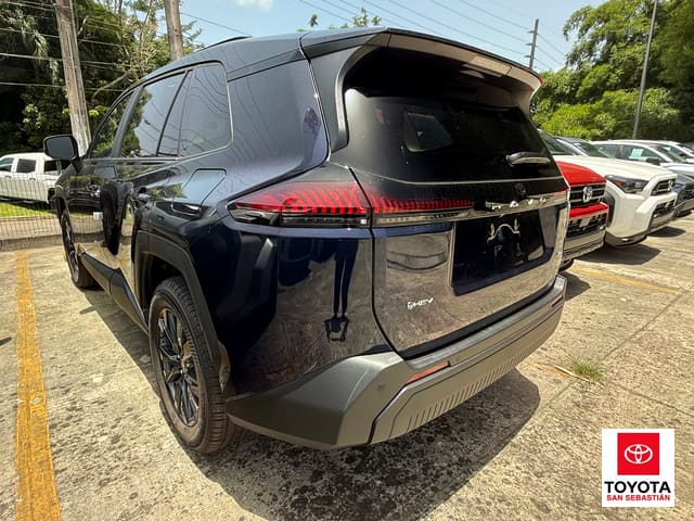 Toyota RAV4 XLE Premium 2026