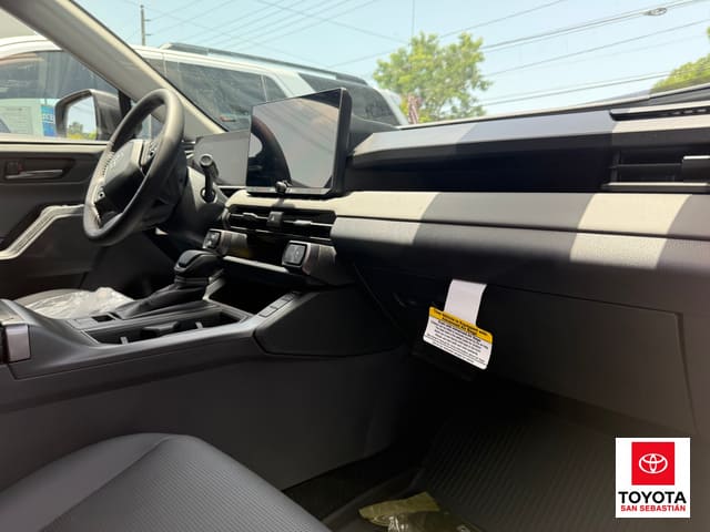 Toyota RAV4 XLE Premium 2026