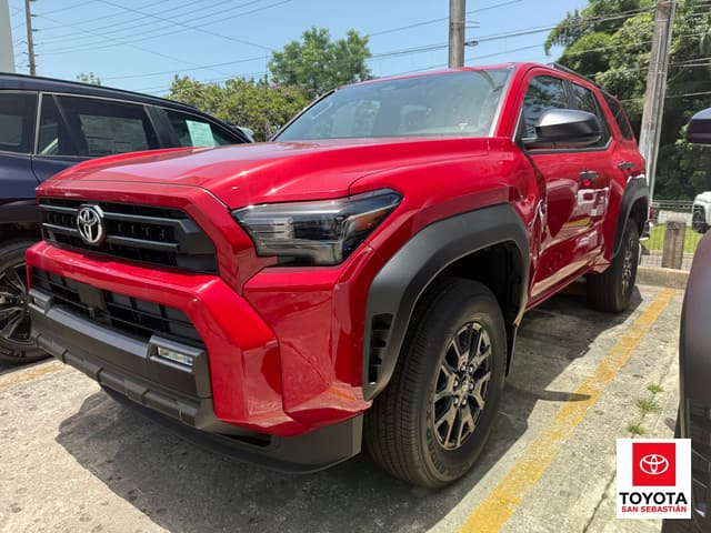 Toyota 4Runner SR5 2026