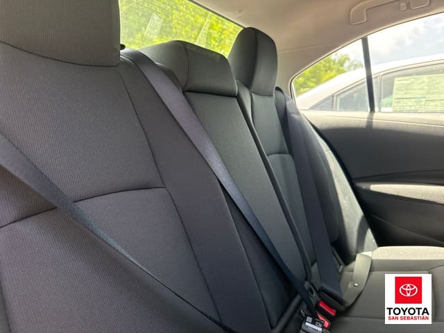 Toyota Corolla LE 2026