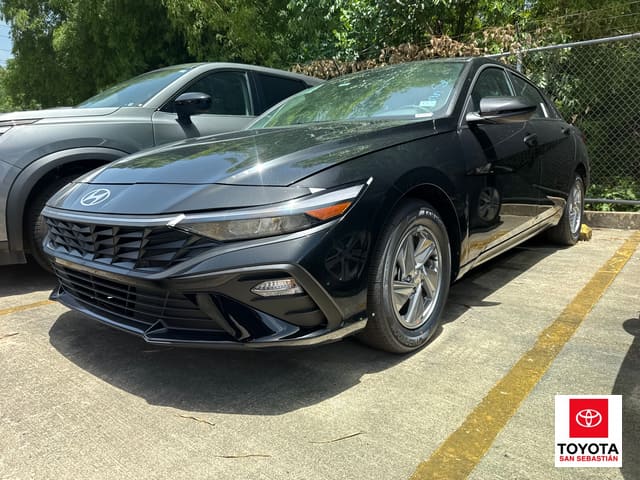 Hyundai Elantra SE 2026