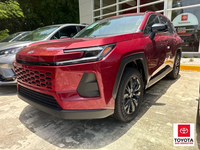 Toyota RAV4 XLE Premium 2026