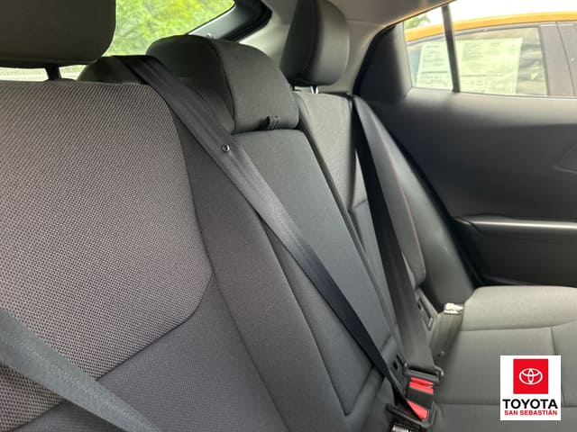 Toyota Prius Plug-In Hybrid SE 2026