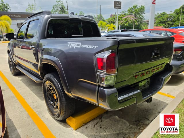 Toyota Tacoma 2WD SR5 2021