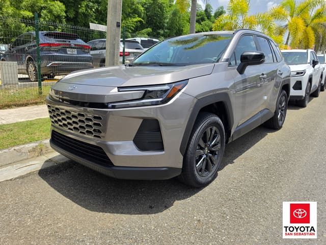 Toyota RAV4 XLE Premium 2026
