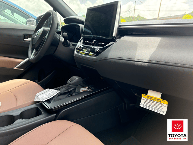 Toyota Corolla Cross XLE 2026