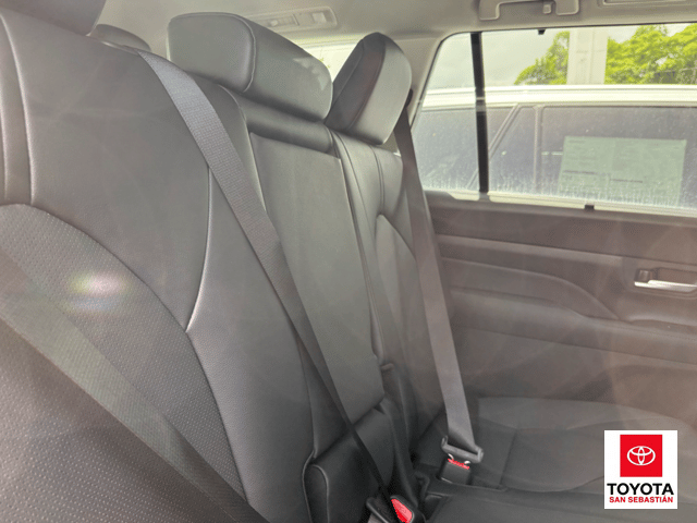 Toyota Grand Highlander XLE 2026