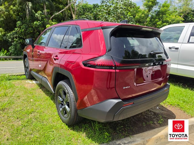 Toyota RAV4 LE 2026