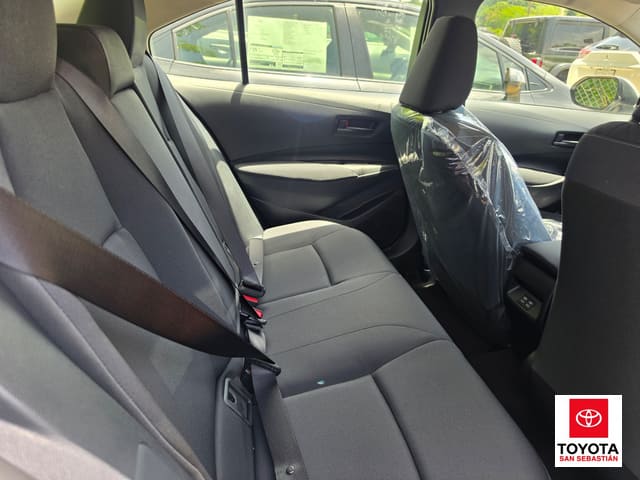 Toyota Corolla LE 2026