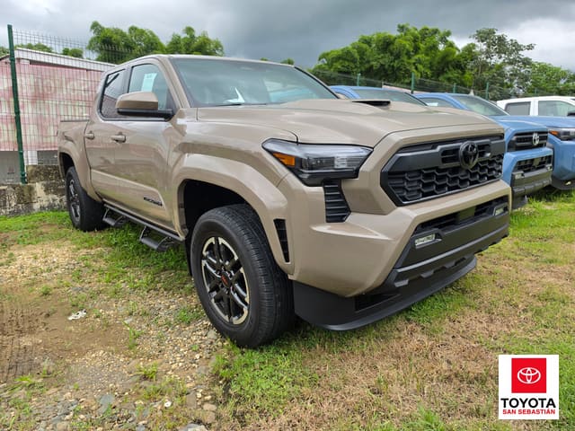 Toyota Tacoma 2WD SR5 2026