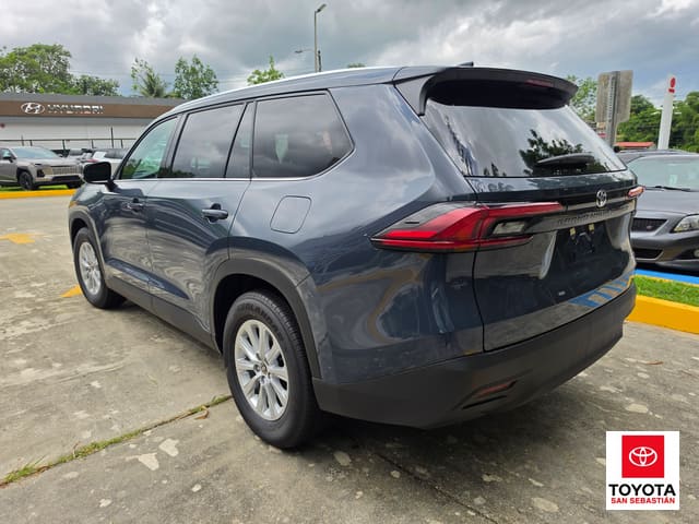 Toyota Grand Highlander XLE 2026