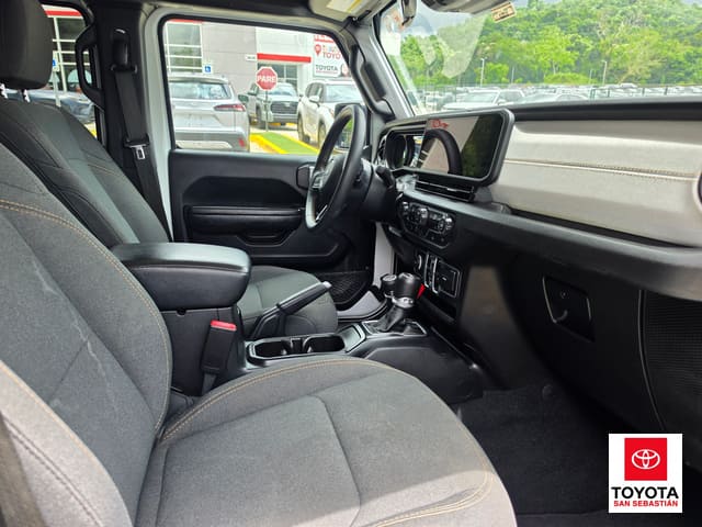 Jeep Wrangler Sport S 2024