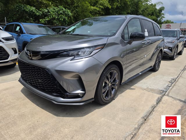 Toyota Sienna XSE 2026