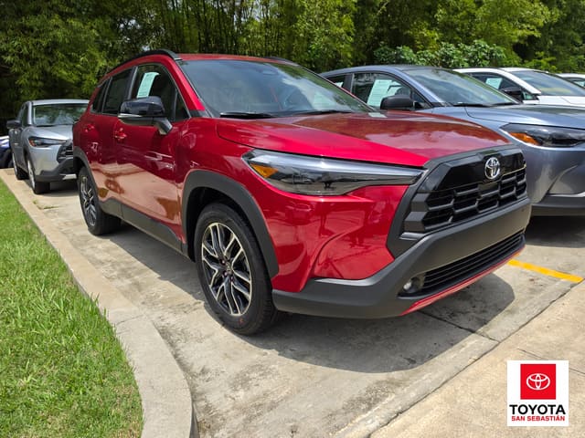 Toyota Corolla Cross XLE 2026