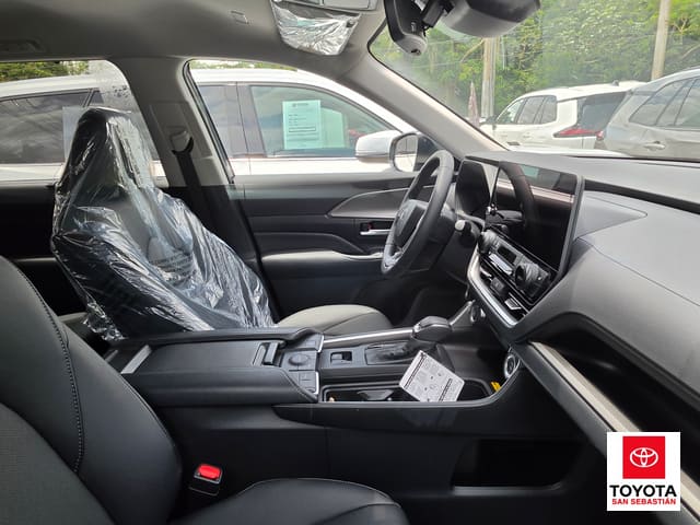 Toyota Grand Highlander XLE 2026