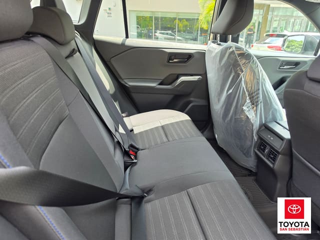 Toyota RAV4 SE 2026