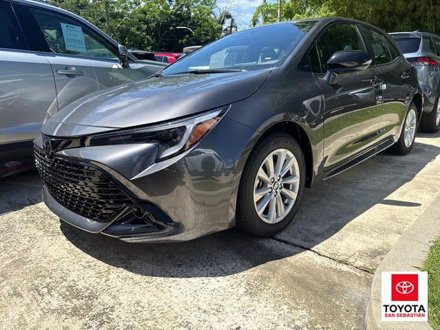 Toyota Corolla Hatchback SE 2027