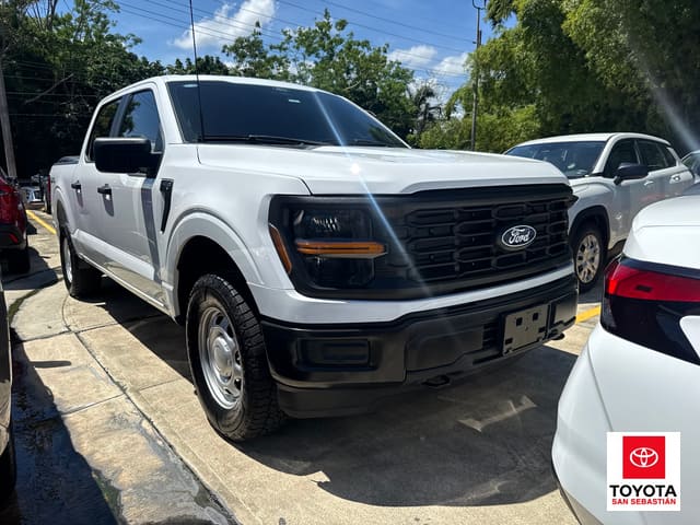 Ford F-150 XL 2025