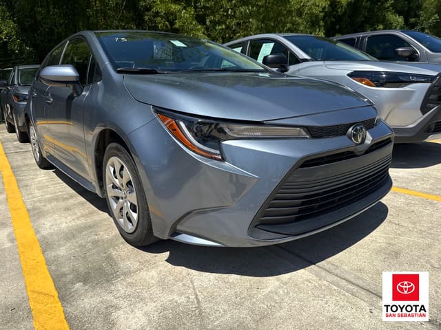Toyota Corolla LE 2025